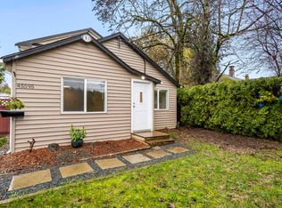 45595 Lewis Ave, Chilliwack, BC V2P 3C7