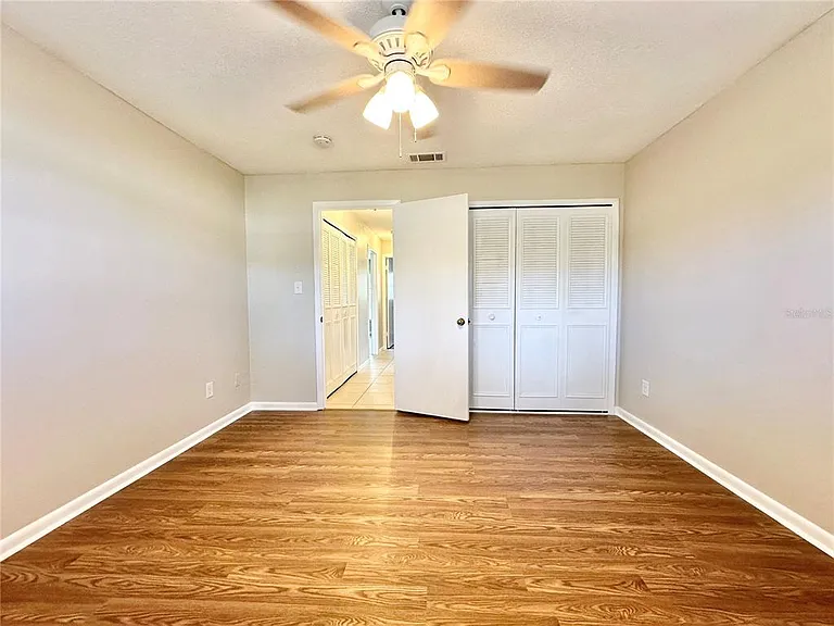 132 S Bulova Dr — Photo 17