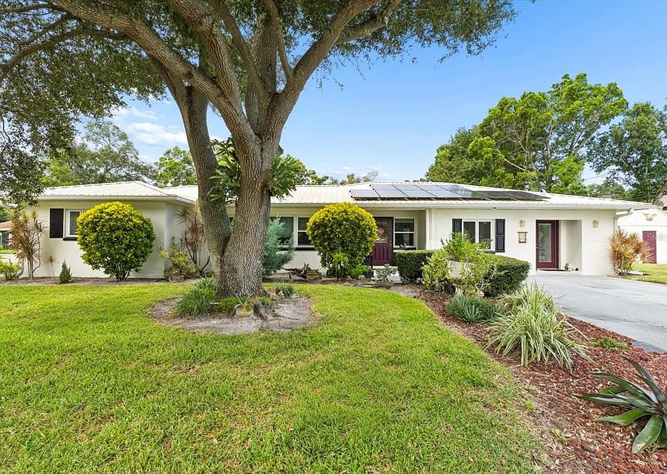 1st image of 400 N CORONA AVENUE
