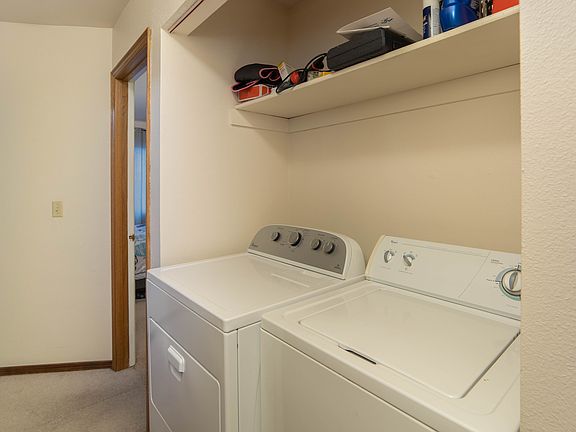 5th image of 6148 Doil Cir