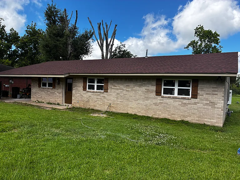 204 Ashley Ave — Photo 6