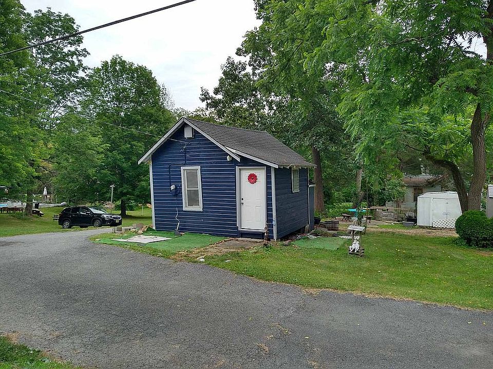 2nd image of 35 Glanhope Rd #5