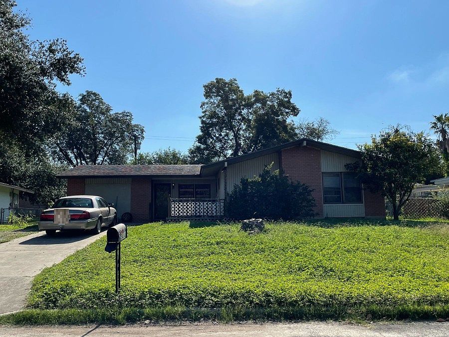 1st image of 5414 Colebrook Dr
