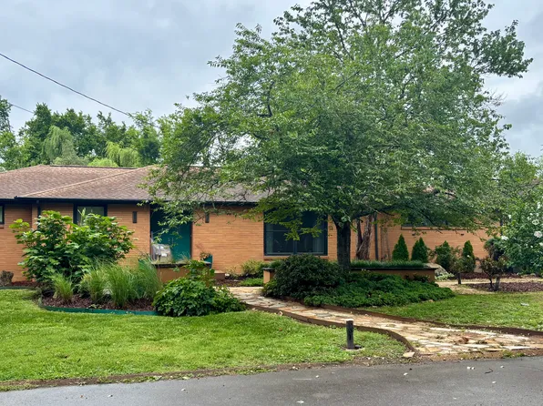 6317 Percy Dr, Nashville, TN 37205