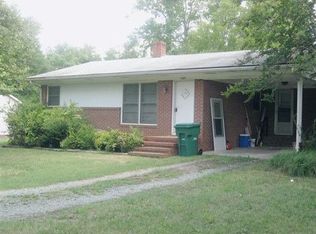 1203 S Chatham Ave, Siler City, NC 27344