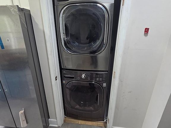 4th image of 1108 Columbia Rd NW APT 202