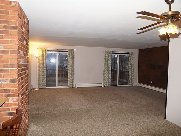 5th image of 20 Tilbury Dr