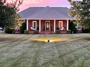 102 Stanley Davis Cir, Shelbyville, TN 37160