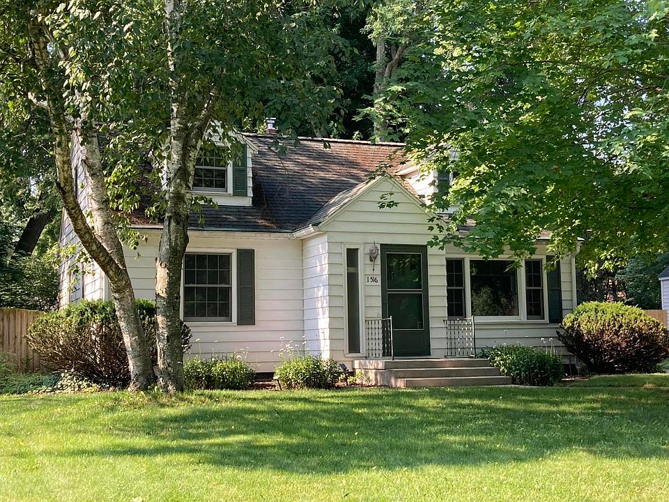 1st image of 1516 Lancashire Dr SE
