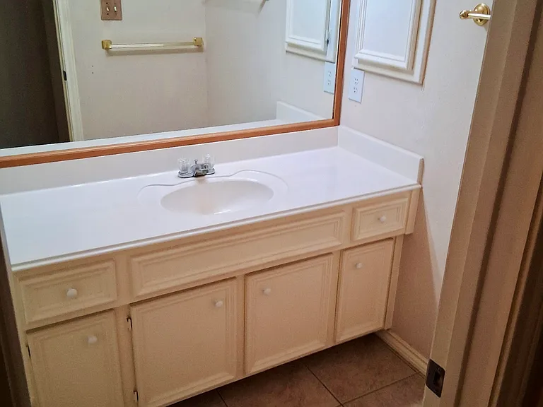 3314 Ithaca Dr — Photo 7
