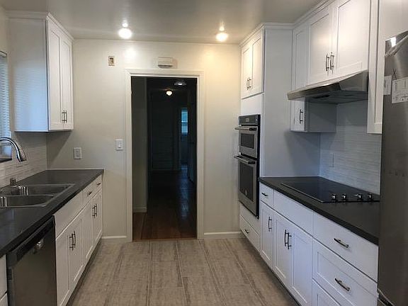 2nd image of 10953 Linda Vista Dr #1