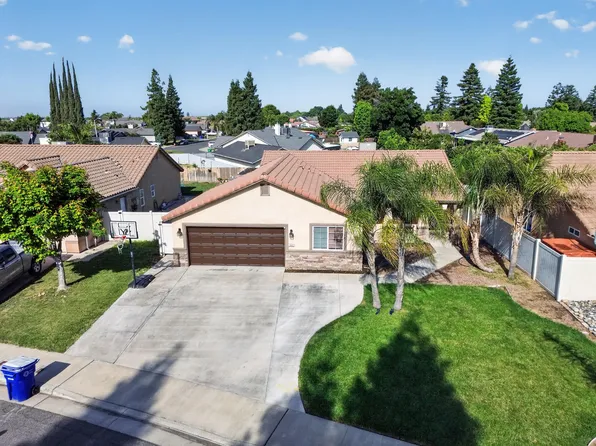 283 S Parkwest Street, Porterville, CA 93257