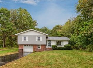 86 Elmwood Rd, Winchendon, MA 01475