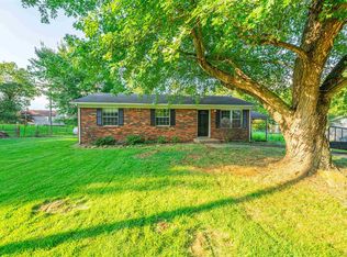 90 Stony Point Ln, Centertown, KY 42328