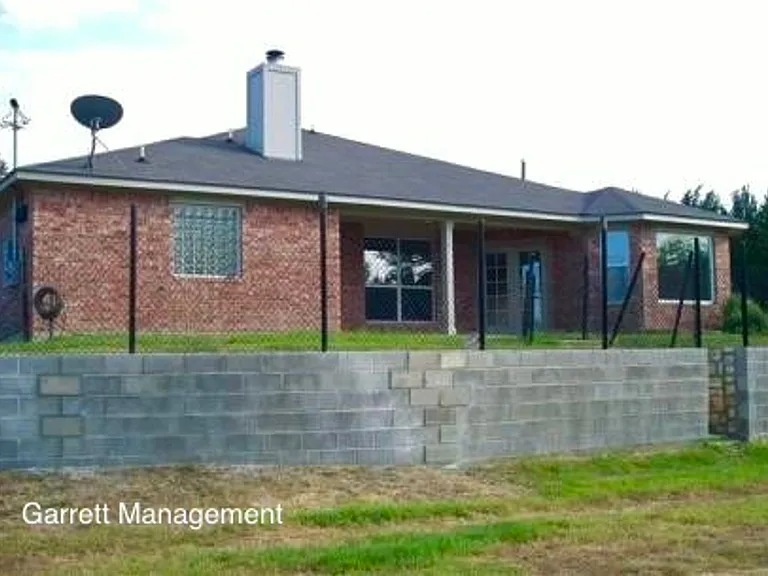 5 Chris St — Photo 16