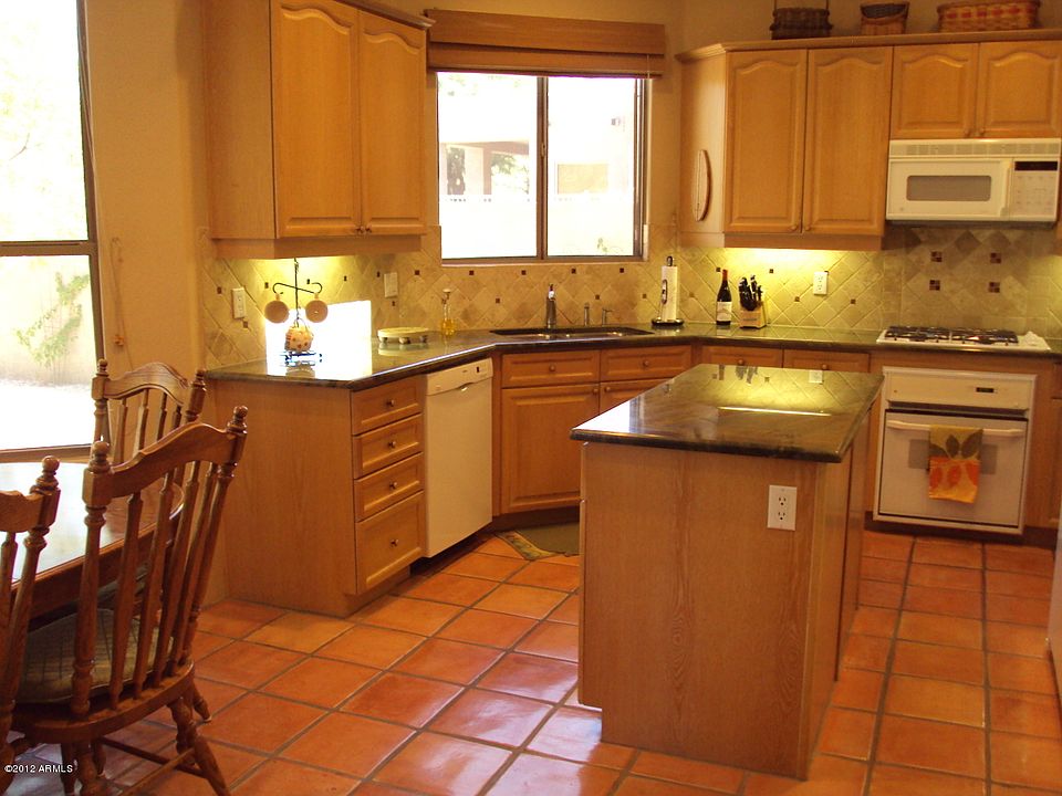 1st image of 33417 N 69th Pl