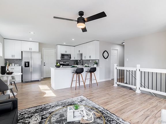 4th image of 9222 Highland Pl