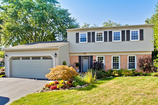 1st image of 170 E Cedarwood Ct