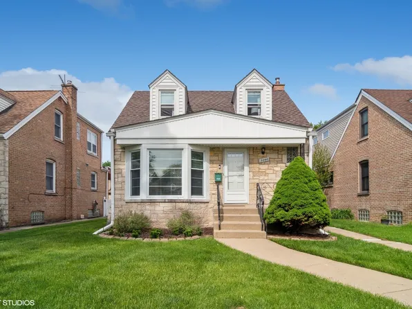 5040 N Sayre Ave, Chicago, IL 60656