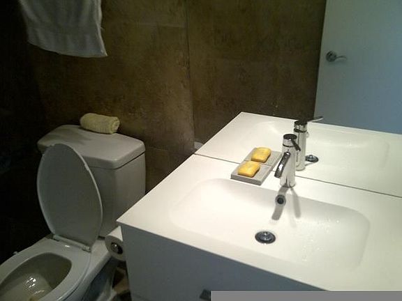 4th image of 5555 Collins Ave APT 9W
