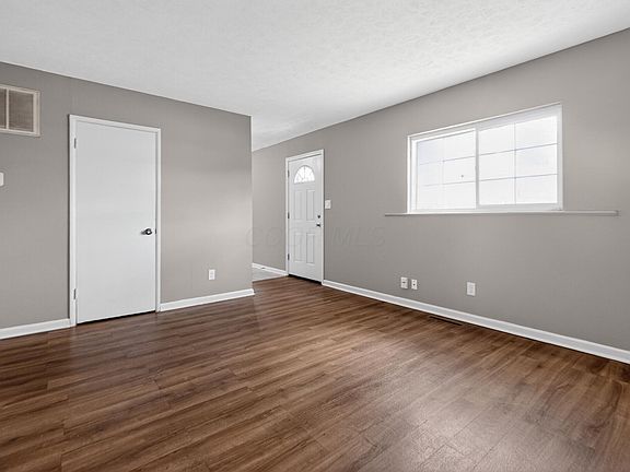 5th image of 1519 Grovewood Dr