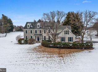 825 Bainbridge Dr, West Chester, PA 19382