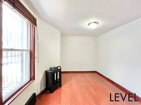 Rented by Level Group | media 19