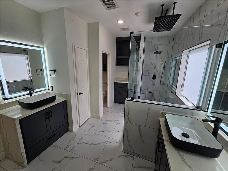 3709 Pinehurst Dr — Photo 25