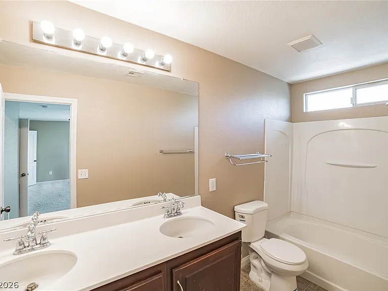 7224 Nook Crest Ct — Photo 13