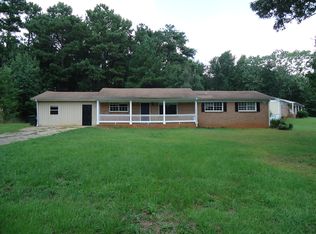 2349 Chestnut Log Loop, Lithia Springs, GA 30122