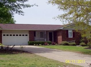 635 11th St, Gaffney, SC 29340