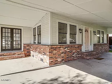 201 Westchester Dr