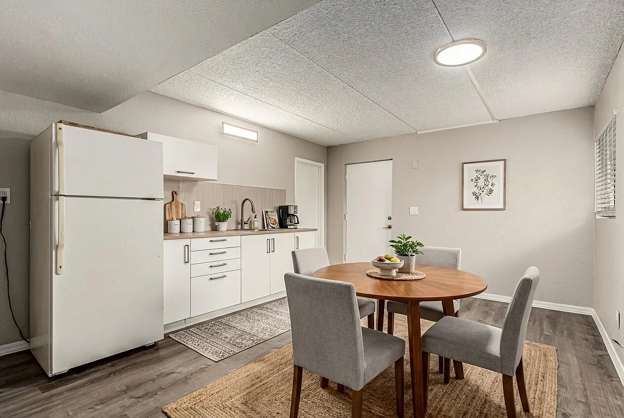 Studio, 1.0 bath, 280 sqft, $695 — Photo 1