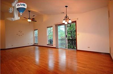 3rd image of 936 Little Falls Ct #A