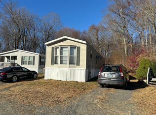 160 Mount Pleasant Rd UNIT 17, Newtown, CT 06470