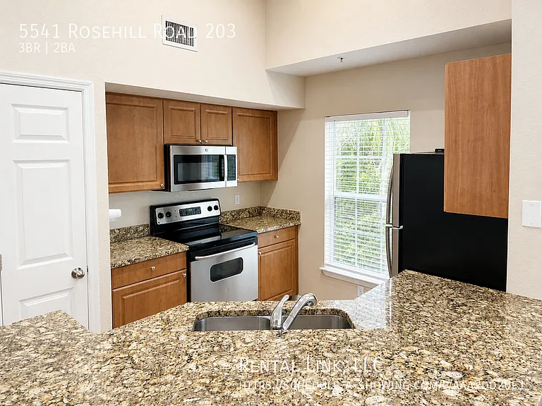 5541 Rosehill Rd #203 — Photo 3