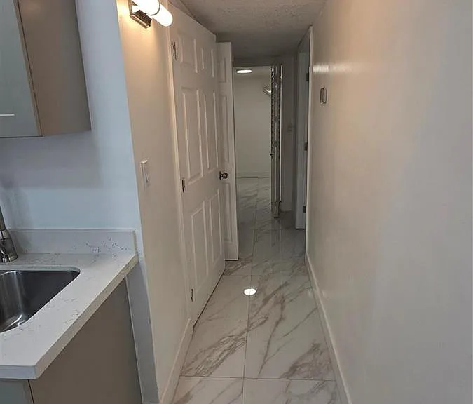 1758 NW 55th Ave #101 — Photo 5