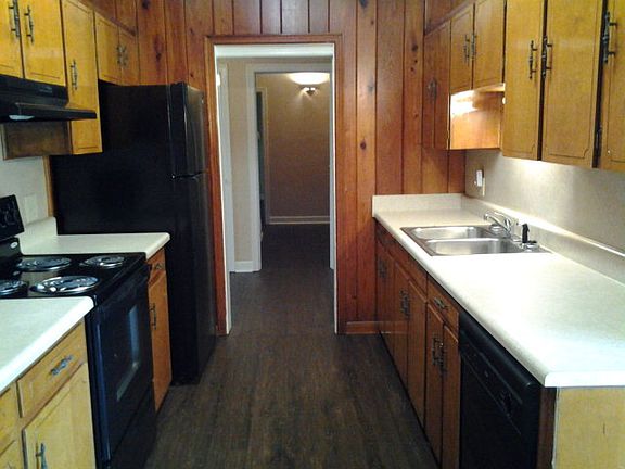 5th image of 307 Hollis Dr