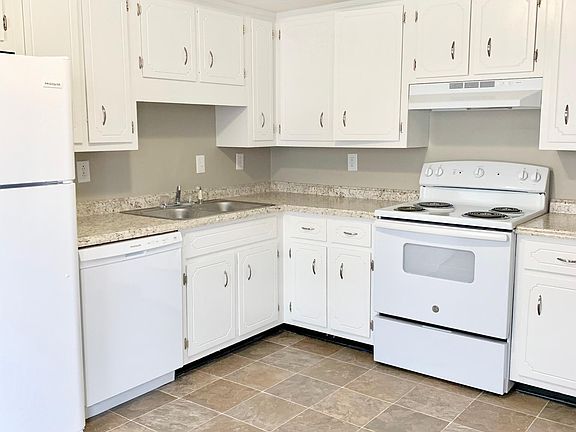 4th image of 356 Peabody Dr