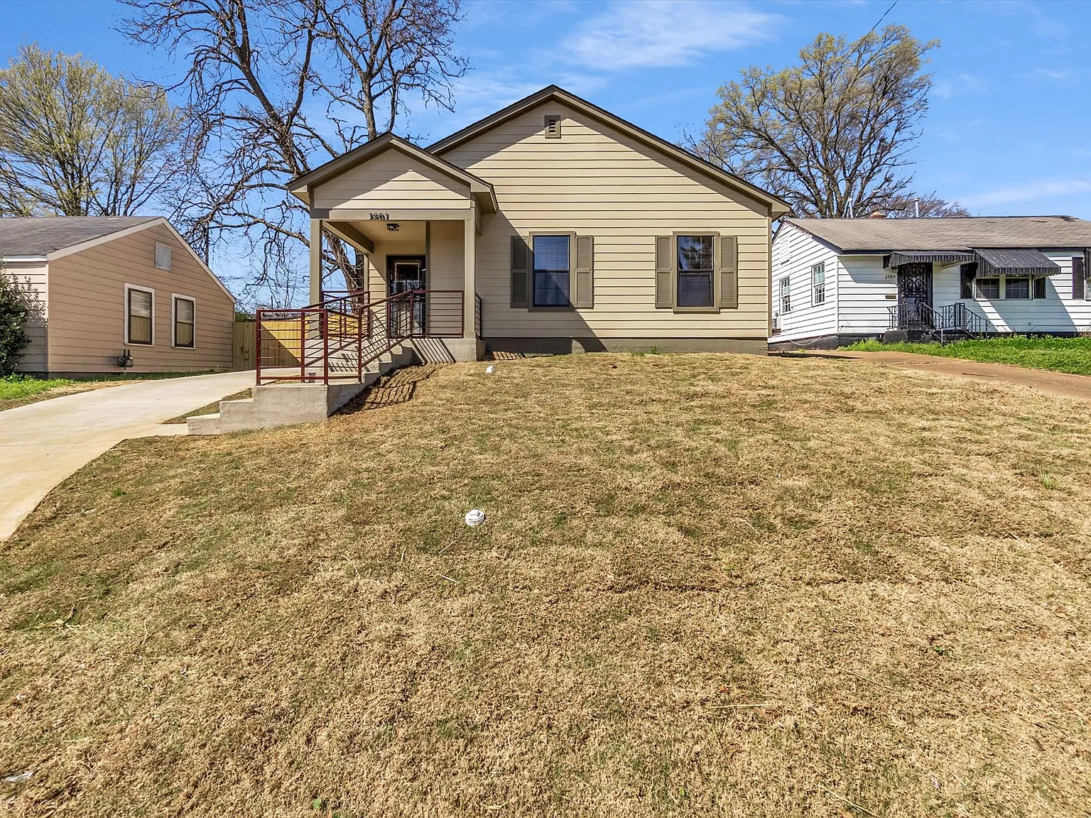 4 bed, 1439 sqft, $1,650 — Photo 1
