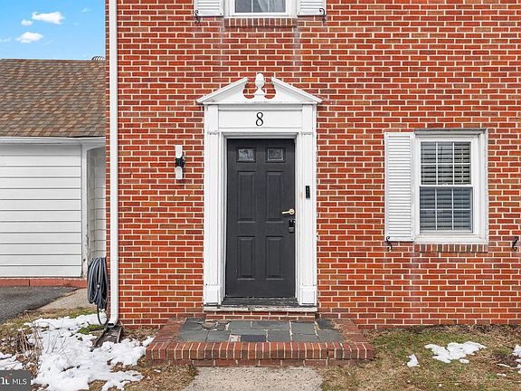 4th image of 8 Georgetown Rd