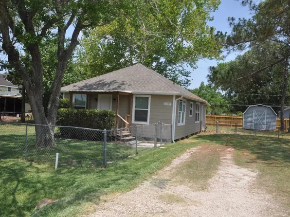 6009 Jerrycrest Dr, Pearland, TX 77584