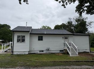 1421 Cooper St, Deptford, NJ 08096