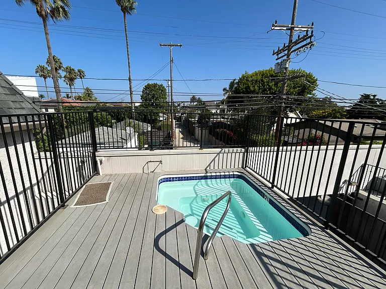 hot tub