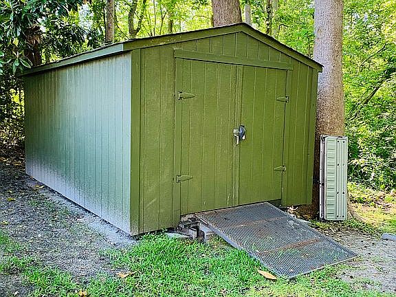Shed