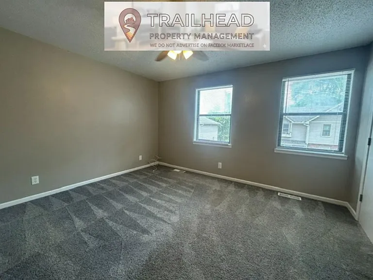 219 N Garrison Ave — Photo 37