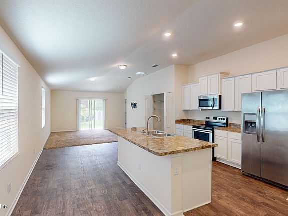 5th image of 9096 KIPPER Drive