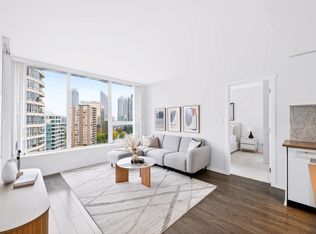 5883 Barker Ave #1702, Burnaby, BC V5H 0G4