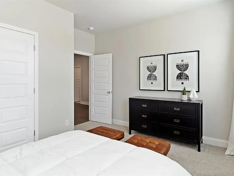 1905 Manor Pointe Dr — Photo 20