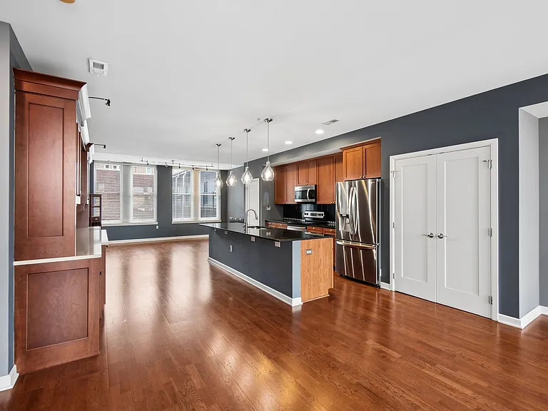 145 N High St #301 — Photo 12